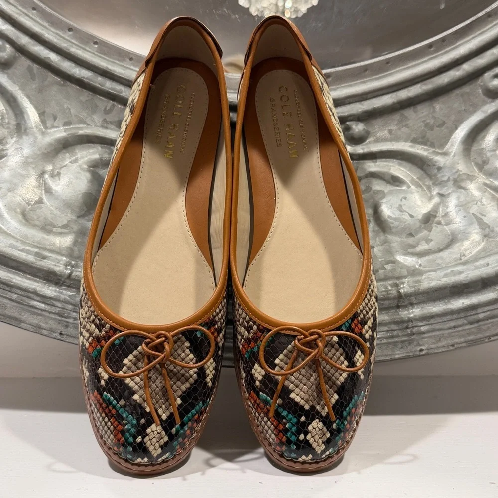 Cole Haan Cloud All Day Snake Print Ballet Flats loafers leather size 10 NEW